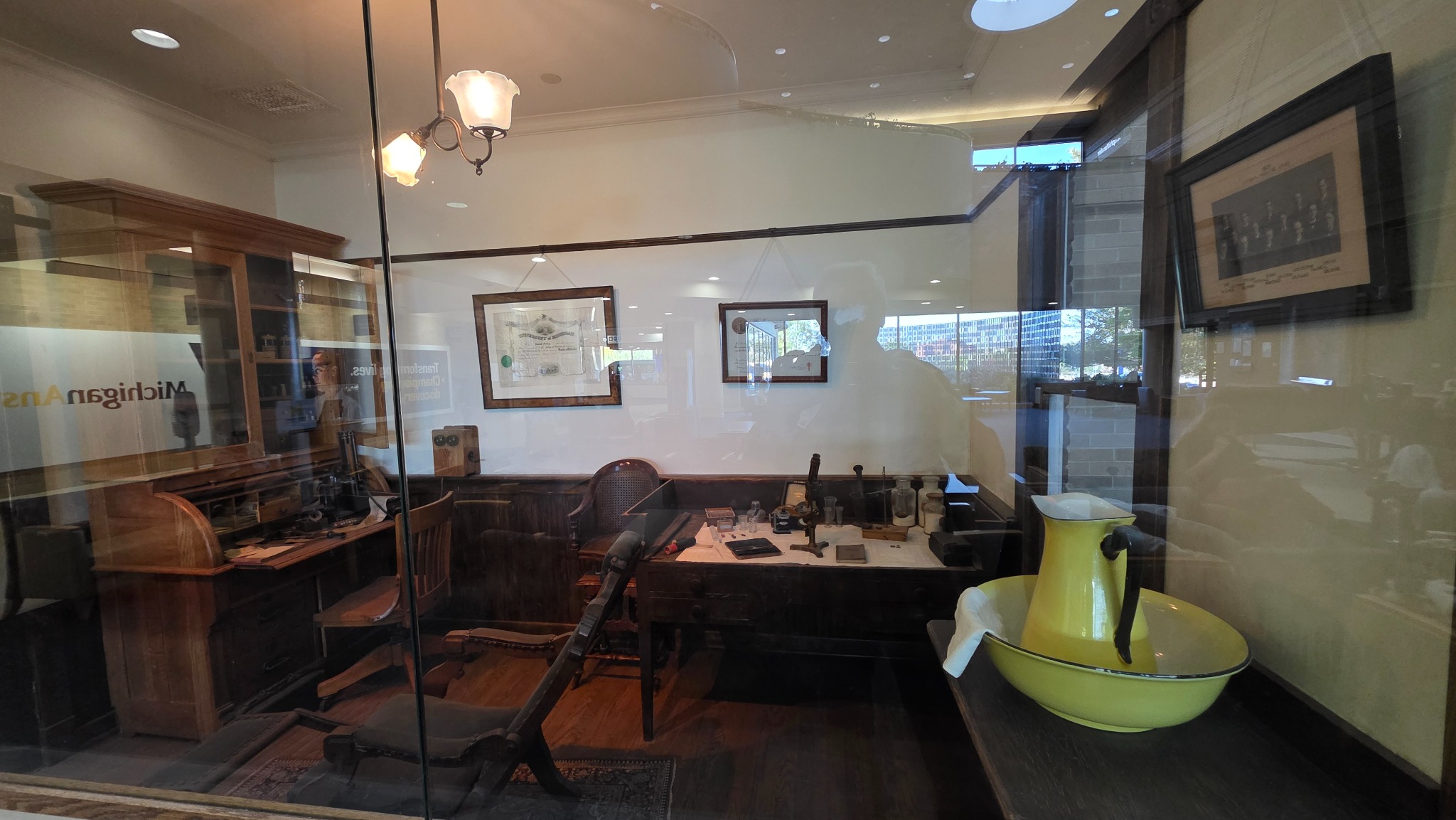 A wider view of the doctor’s office